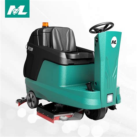 High Level Ride On Floor Scrubber Traction Driven Save Effort And Step