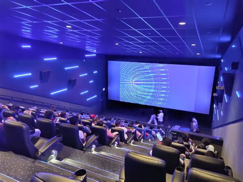 Vox Cinemas Mall Of The Emirates Theaters In Al Barsha Get Contact