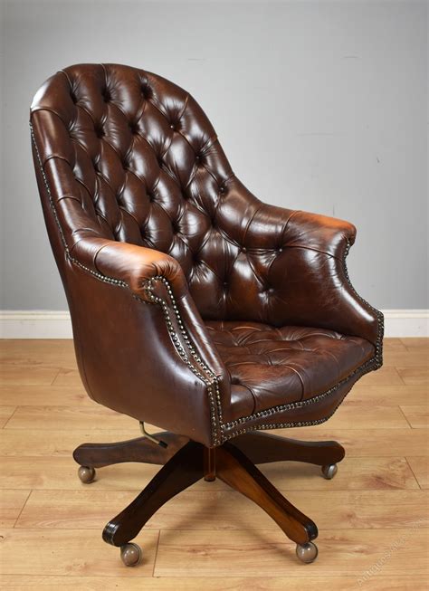 The base of the wren office chair has four wheels and a round footrest for practicality. Antiques Atlas - 20th Century Vintage Leather Desk Chair
