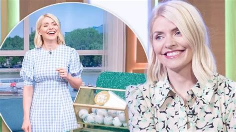 Holly Willoughby Almost Quit This Morning Because She Was Terrified Of Looking Stupid Mirror