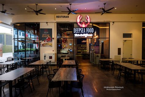 Welcome to malaysia's first themed shopping mall! DeepSea Food Sunway Geo Avenue: For Boston Lobster ...