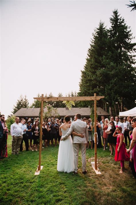 We Diyd Our Backyard Wedding What We Learned In 2020 Backyard
