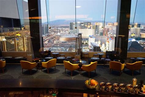 Skyfall Lounge A Bar In Las Vegas Nv Thrillist