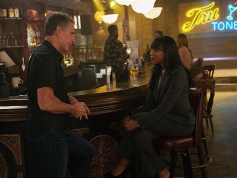 Ncis Nueva Orleans Ncis Nueva Orleans Foto Scott Bakula Amanda Warren Foto 109 Sobre