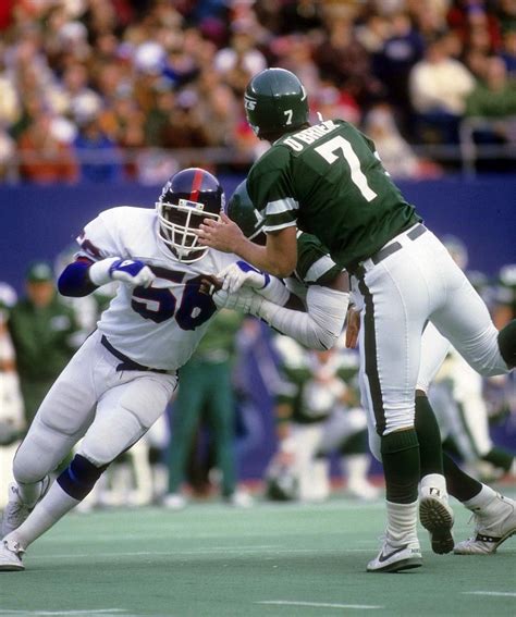 Giants Lawrence Taylor 56 At New York Jets December 2 1984 New