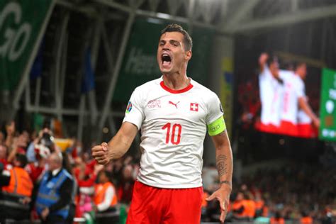 Le dichiarazioni a blick sport. Xhaka reportedly tells Arsenal to find agreement with Roma ...