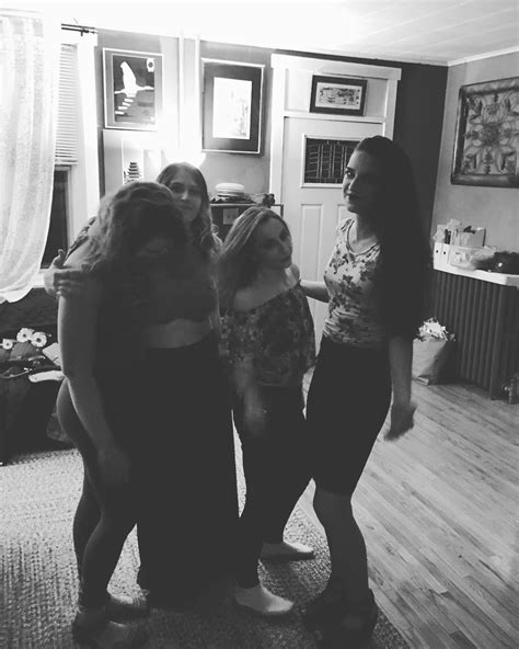 how was girls night dysfunctional where was everyone else also arm girls night amanda