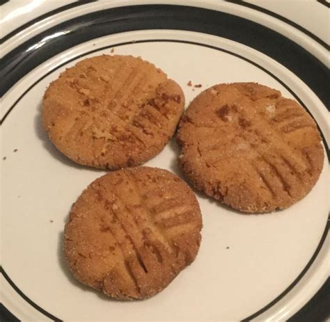 This sugar free date cookies recipe is a simple, diabetic friendly snack that is also gluten free and vegan! Countrified Hicks: Sugar Free Peanut Butter Cookies