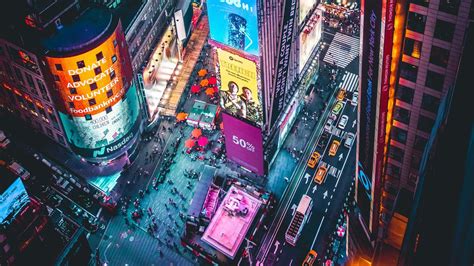 How 5g Upload Speeds In A Crowded Times Square Could Reach 200mbps