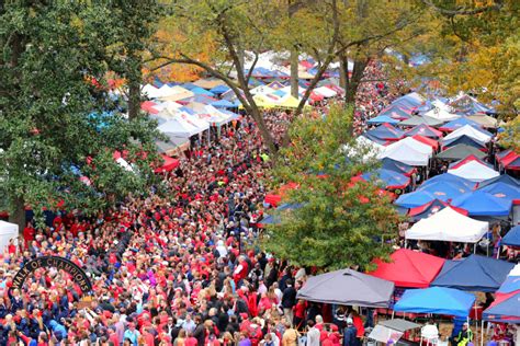 The Best Of Ole Miss Tailgating At The Grove College Weekends