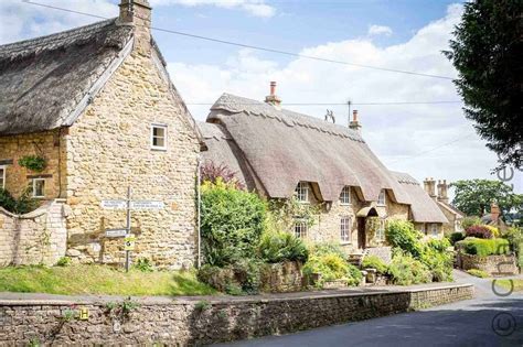 Quaint End Is A Traditional Cotswold Stone Cottage Dating Back To 1840