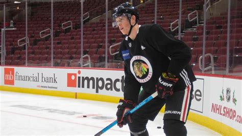 Blackhawks Connor Murphy Takes Another Step In Concussion Recovery