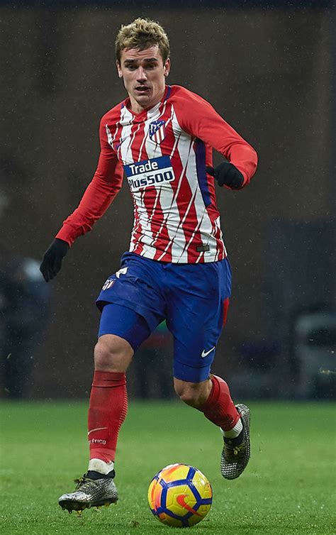 He plays as a forward for the spanish club atletico madrid. Antoine Griezmann transfer moves closer after revelation ...