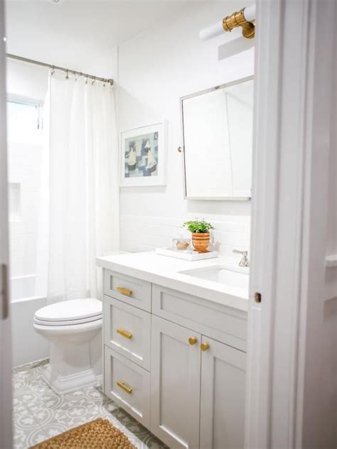 Dramatic Before And After Bathroom Renovations Hgtv Bathrooms