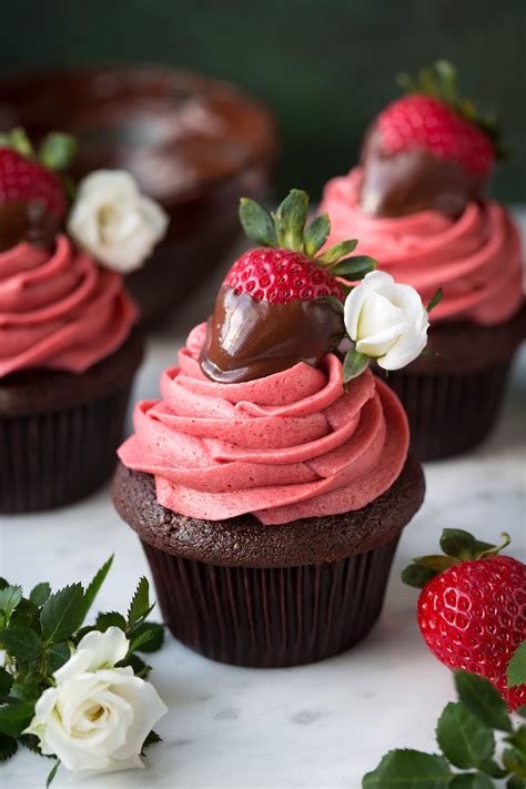 homemade strawberry cupcakes