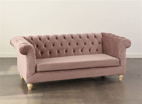 A chesterfield sofa is a true symbol of elegance and luxury and our pieces can be crafted in the widest variety of styles. Rose Chesterfield Sofa - Nüage Designs