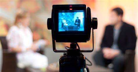 Interview synonyms, interview pronunciation, interview translation, english dictionary definition of interview. Interviews führen: Unsere Top-Tipps für das perfekte ...