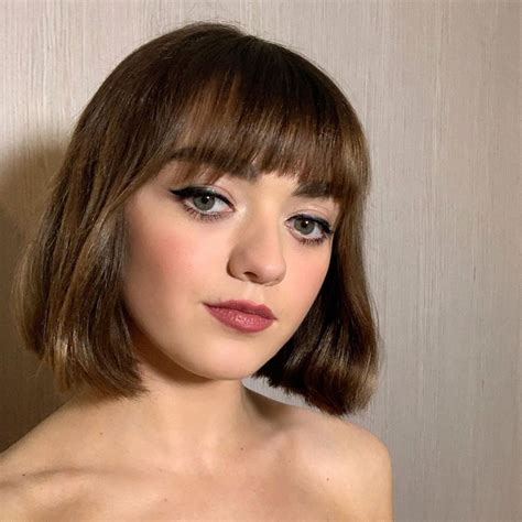 Margaret constance williams (born 15 april 1997) is an english actress making her television debut in hbo's game of thrones, where she plays the role of arya stark. Maisie Williams - Social Media 01/27/2020 • CelebMafia