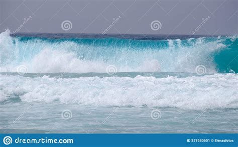 View Of The Big Blue Wave Stock Image Image Of Pacific 237580651