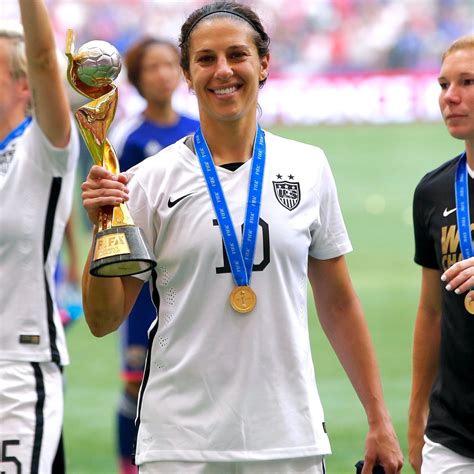 Carli Lloyds Heroics Lead Uswnt To 3rd Womens World Cup Title Bleacher Report