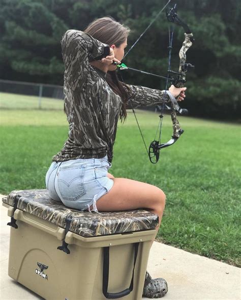 Pin By Chris Bradley On Bows In Bow Hunting Women Archery Girl