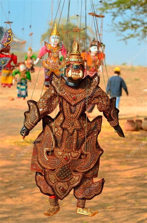 Myanmar String Puppet For Sale At A Temple In Bagan — Stock Photo