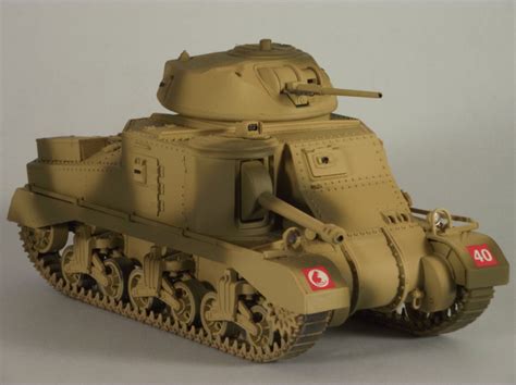 British M3 Grant Tank Plastic Model Military Vehicle Kit 135