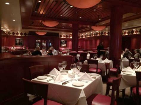 Flemings Prime Steakhouse And Wine Bar In Destin Florida
