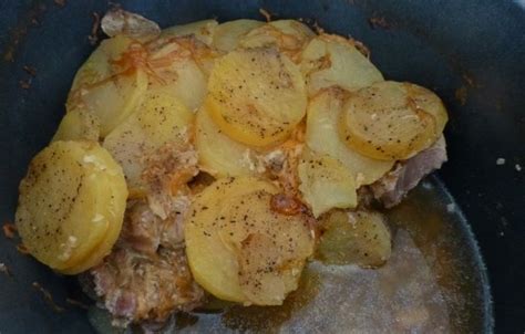 Découvrez la recette de côte de porc dauphinoise à faire en 20 minutes. Filet mignon de porc à la dauphinoise : Recette de Filet ...