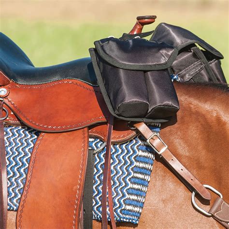 Cashel® Medium Horn Saddle Bag Schneiders Saddlery