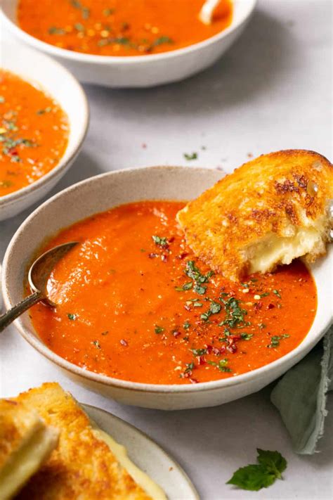 Easy Creamy Tomato Soup With Grilled Cheese Erin Lives Whole