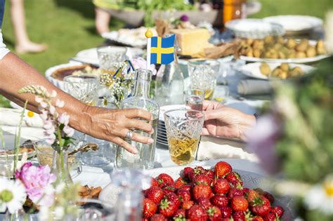 Mittsommer Feiern In Schweden Erfahrungen Schwedenhaus