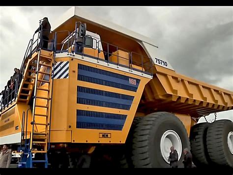 This Is The Worlds Largest Dump Truck Smart News Smithsonian Magazine