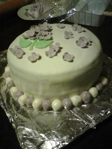 Lilac Cake Decorated Cake By Amanda Cakesdecor