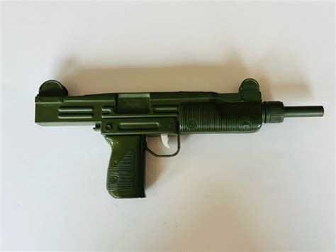 Empire Toys Green Uzi Machine Gun Fake Military Sound Working Etsy