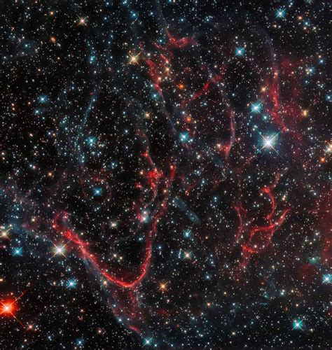 Hubble Captures Tangled Remnants Of A Supernova