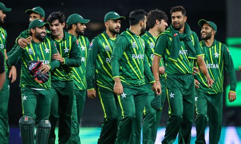 Pakistan Keep Slim T20 World Cup Hopes Alive With South Africa Win