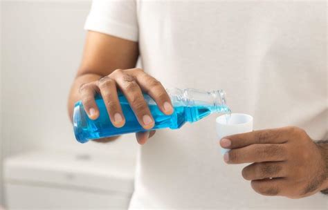 the 4 best mouthwashes to use according to dentists and a gum surgeon
