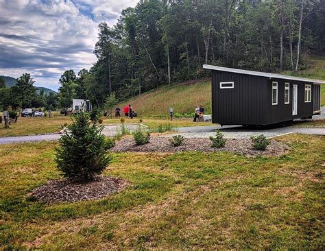 North Carolina Legal Tiny House Community Accepting New Homes