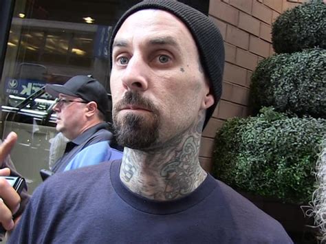 Travis barker & his kids stuns in the e! Travis Barker was Visiting 03 Greedo in Prison During El ...