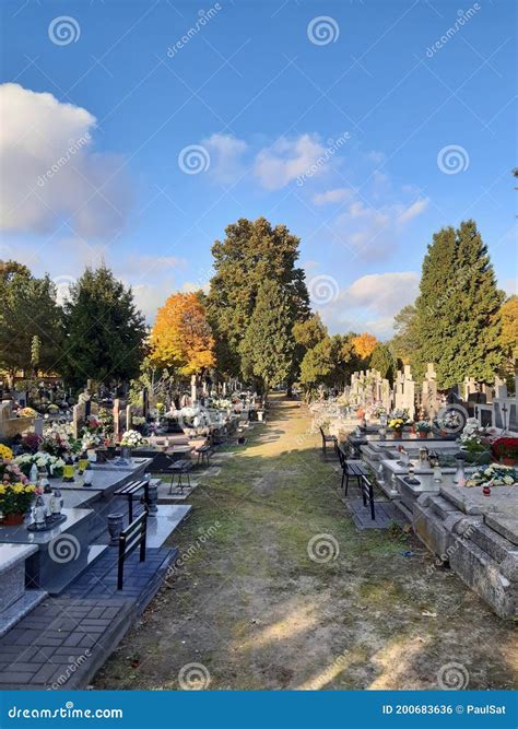 Brodno Alte Kirchhofpolitur Cmentarz Brodnowski Der Größte Friedhof