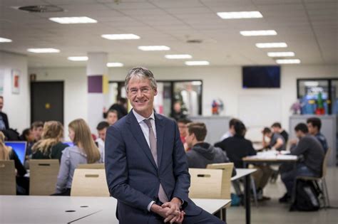 Tijdens het catshuisoverleg op zondag heeft het demissionaire kabinet definitief besloten dat de basisscholen en de kinderopvang op 8 februari weer opengaan. Kabinet: "Basisscholen vanaf 8 februari open, wel ...