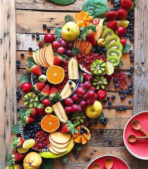 The time has come to find a better way to sea food. Trees and Plant-Based Foods | フルーツ 盛り, フルーツ ディスプレイ, ケータリングメニュー