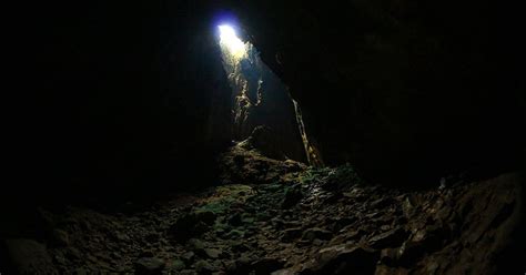 Dark Cave 360 Stories