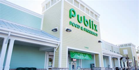 This year, publix offers a fully cooked butterball turkey (be sure to order ahead), as well as boar's head turkey dinners, which come with boar's. Publix Prepared Christmas Dinner : Holiday Products - www ...