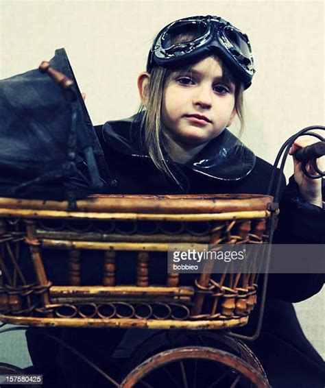 Steampunk Girl Stock Fotos Und Bilder Getty Images