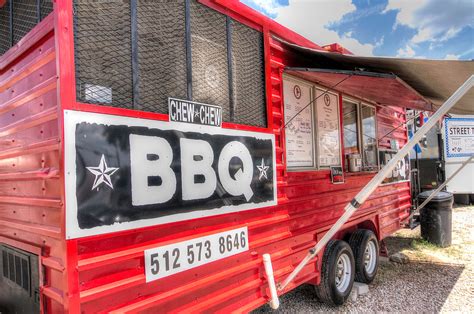 From lot booking & location management to our exclusive order ahead technology to setting up food trucks at your office or event, best food trucks will handle all the logistics so you can focus on the food. Best Lake Travis Food Trucks | 2019