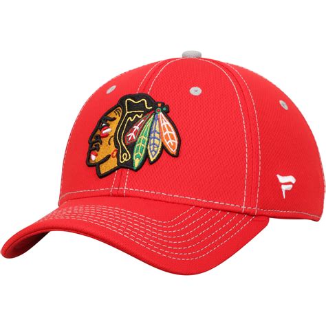 Chicago Blackhawks Amplify Adjustable Hat Red