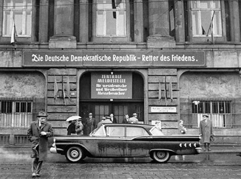 Aktuelle öffnungszeiten aus der branche friseursalons in witten , deutschland inklusive kontaktdaten wie adresse, telefonnummer, webseite. DDR-Bilder - Fotos