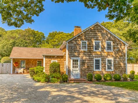 Hamptons Retreat In A 200 Year Old Home Rent This Location On Giggster